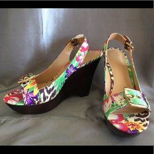 Nine West Sling Back Platforms Tropical Colors